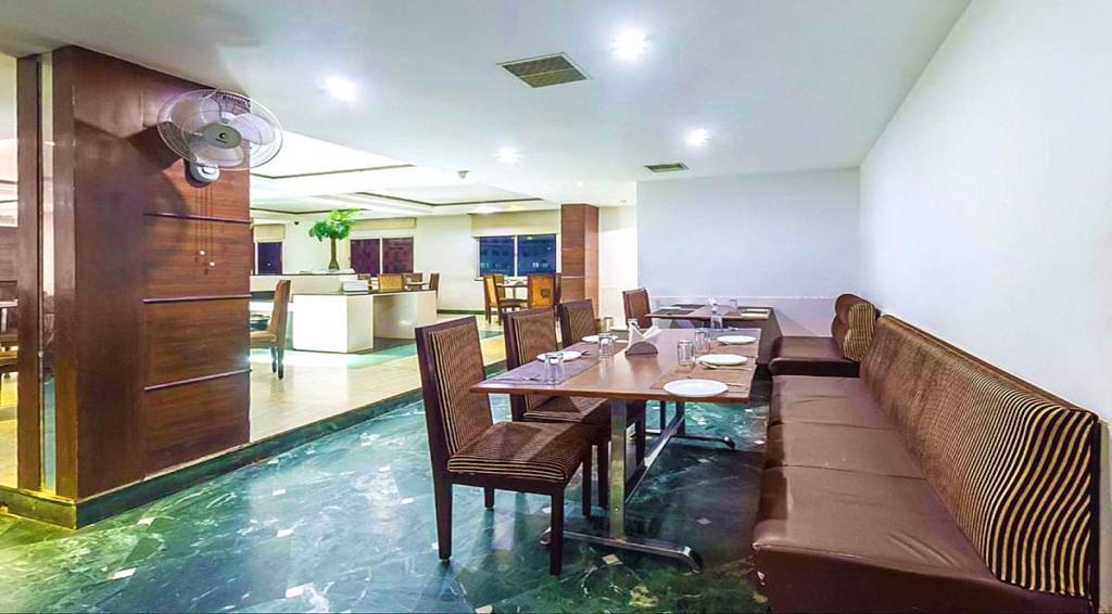 Hotel Central Park Ongole Luaran gambar