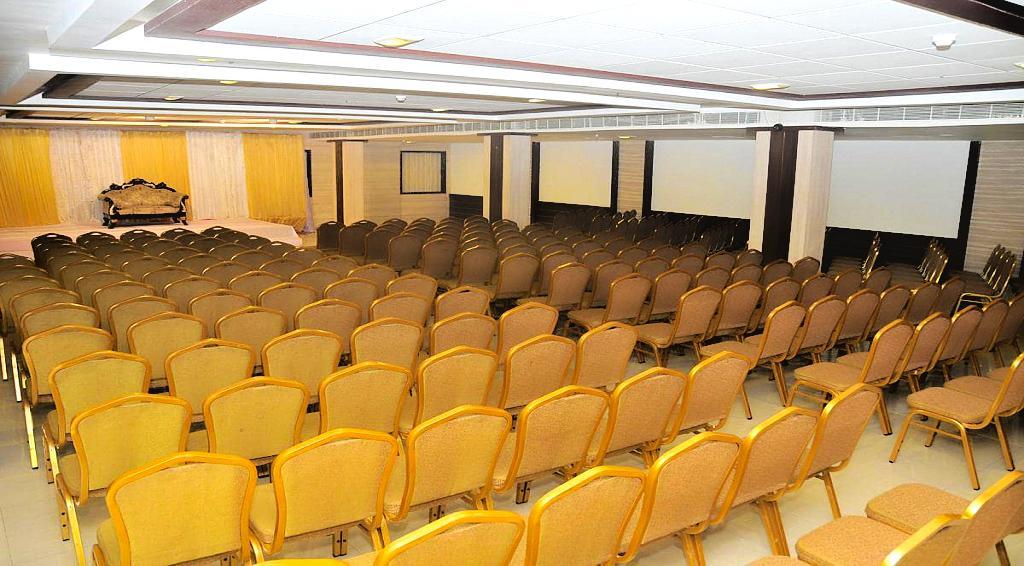 Hotel Central Park Ongole Luaran gambar